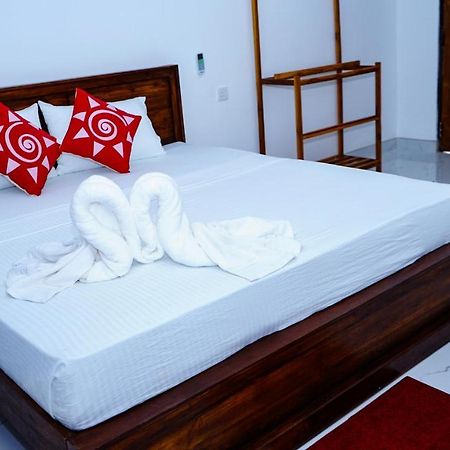 Miracle Home Stay Dambulla Buitenkant foto