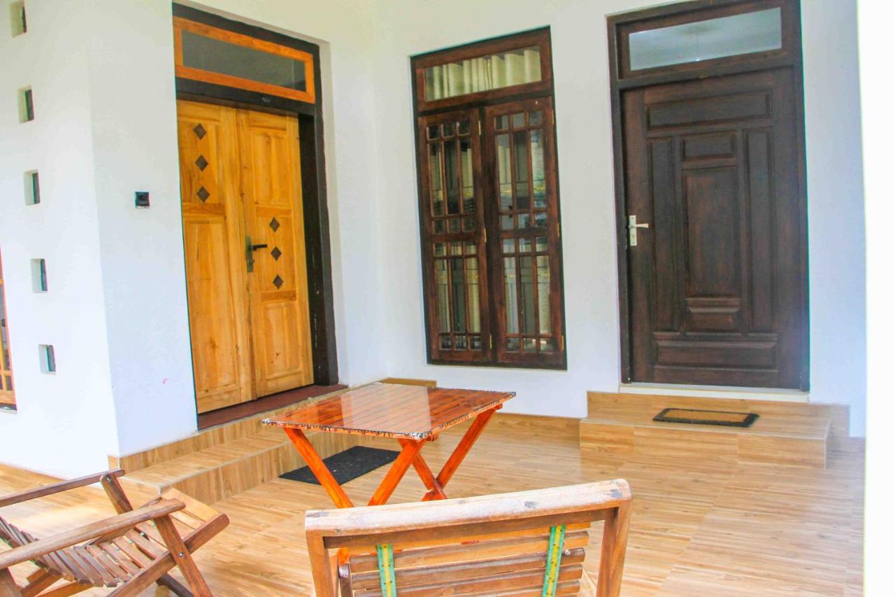 Miracle Home Stay Dambulla Buitenkant foto